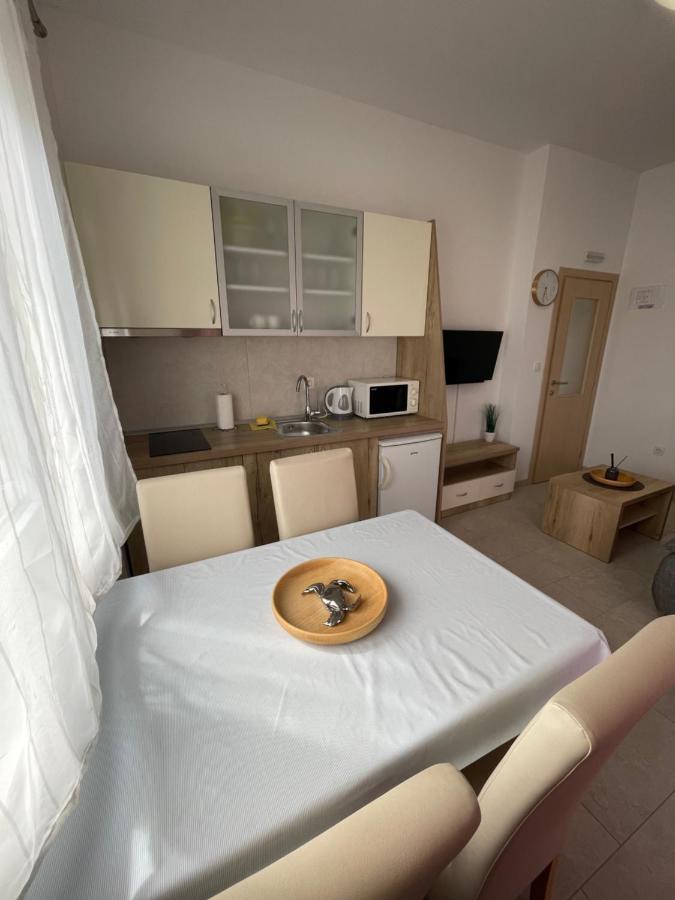 Apartmani Lela 杜巴 外观 照片