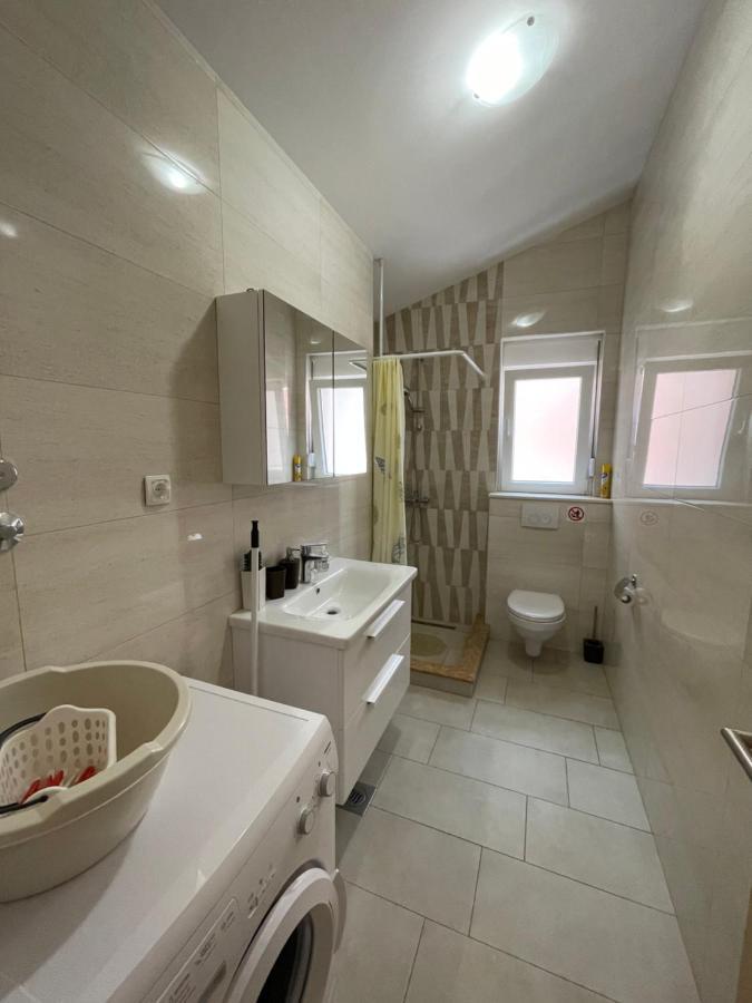 Apartmani Lela 杜巴 外观 照片