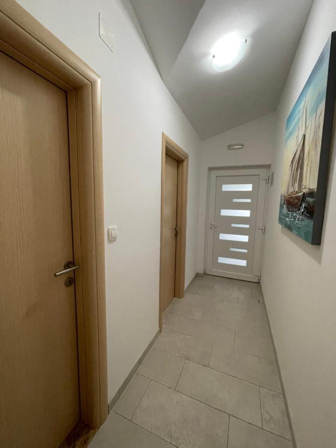 Apartmani Lela 杜巴 外观 照片